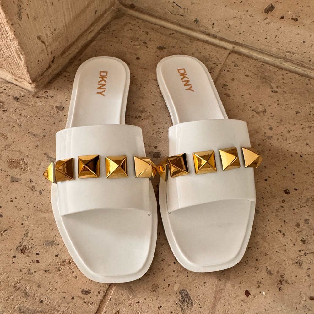 DKNY White Slide Sandals with Gold Stud Detail – Stylish Flat Slides Size 8